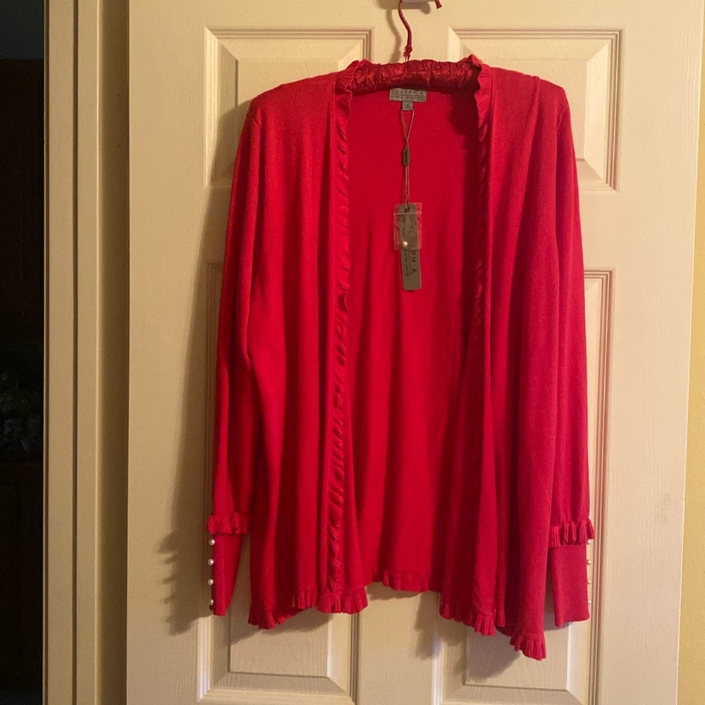 Brand new with tags Joseph A. Womens Sweater, size XL